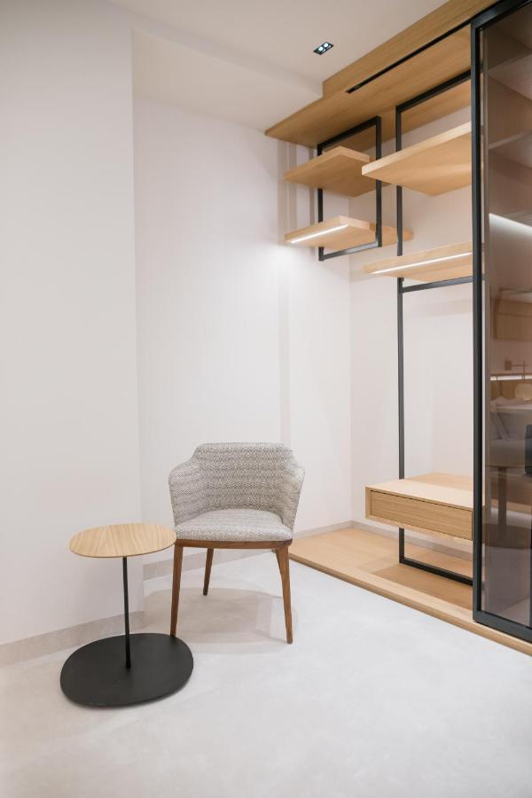 Myr Puerta Serranos Valence Extérieur photo